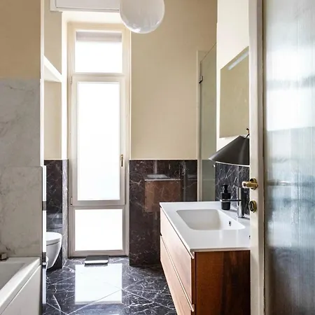 10 Minuti Dal Duomo - Elegante Domus Apartamento
