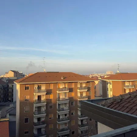 Apartment Sky Urban Valtorta Milan