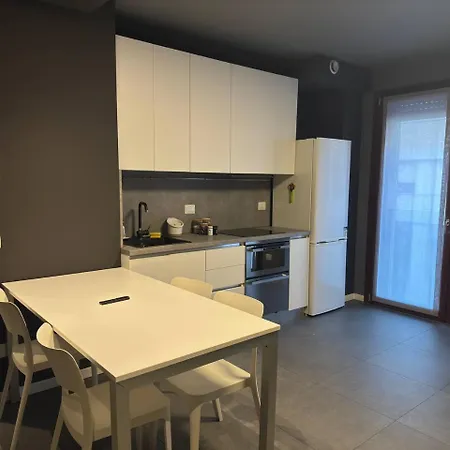 Dolcedeluxe Station Apartment Milan