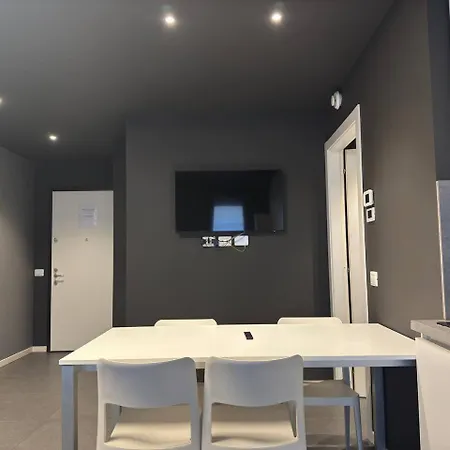 Apartament Dolcedeluxe Station Mediolan