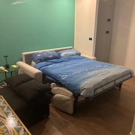 Homestay Posto Letto In Zona Nolo