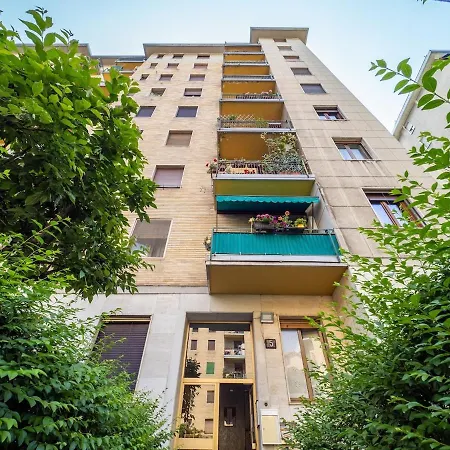 Penthouse In The Greenery And Silence * Milan