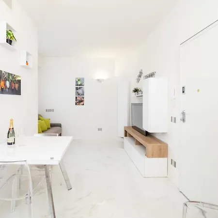 Apartamento Cozy In The Green, Close To Blue And Red Metro *