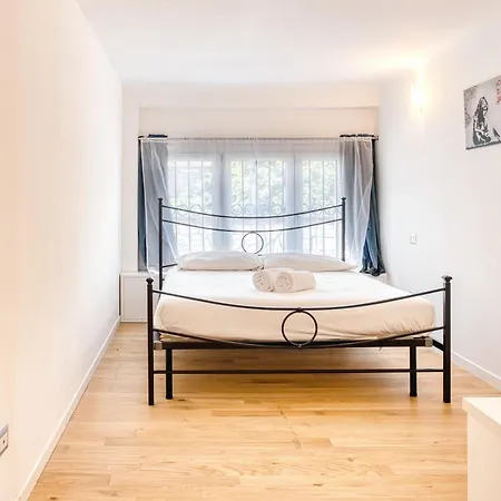 Walk To Navigli - Via Gola - 2 Bedrooms Milan
