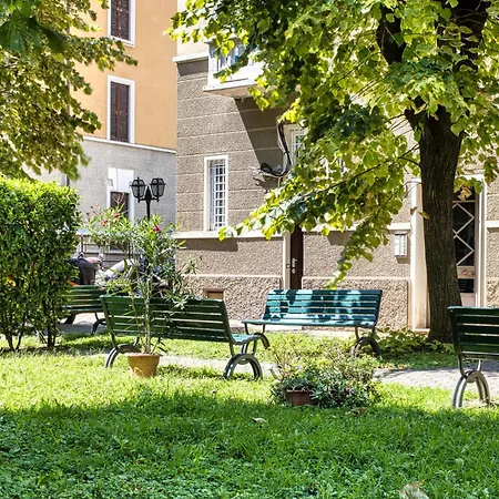 Walk To Navigli - Via Gola - 2 Bedrooms