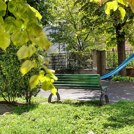 Walk To Navigli - Via Gola - 2 Bedrooms Apartment