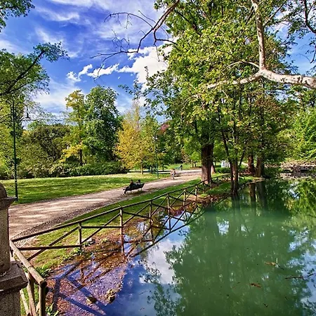 Διαμέρισμα Lovely 2 Penthouse At Arco Della Pace *