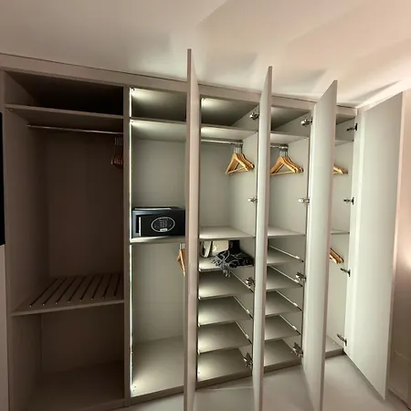 Apartment Luxury House In Pietrasanta 130 Mq Milan