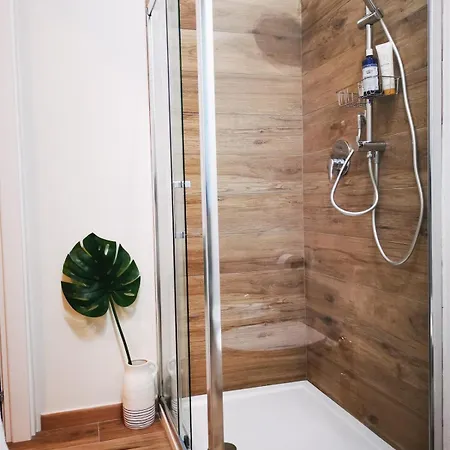 Apartment Cozy 50 Meters From The Metro