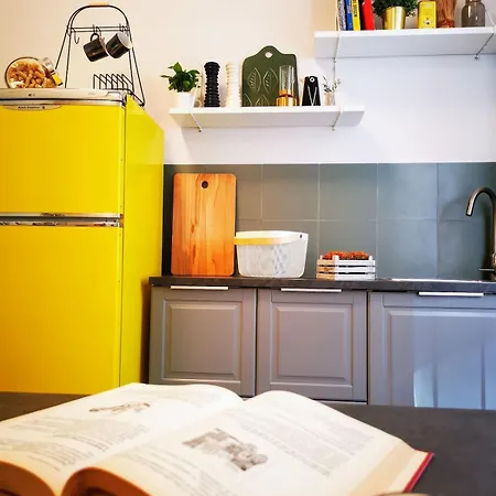 Apartment Cozy 50 Meters From The Metro Milan