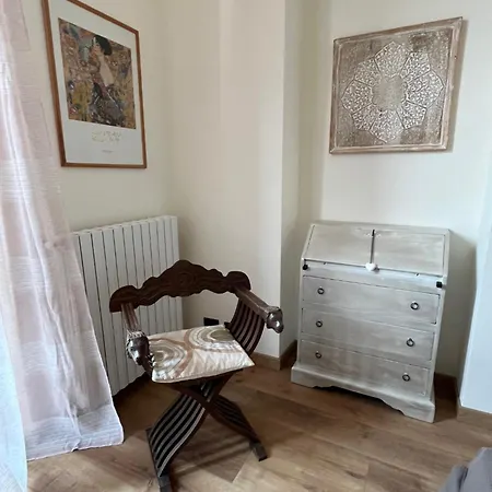 Franca - 7 Min Fs Apartment