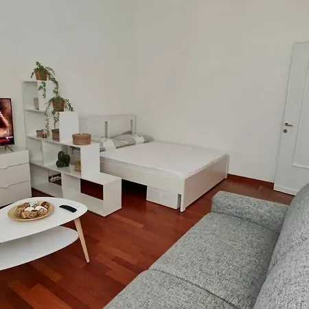 Tibaldi Navigli House Milánó