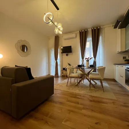 La Regina Delle Locazioni In Bocconi Apartment *