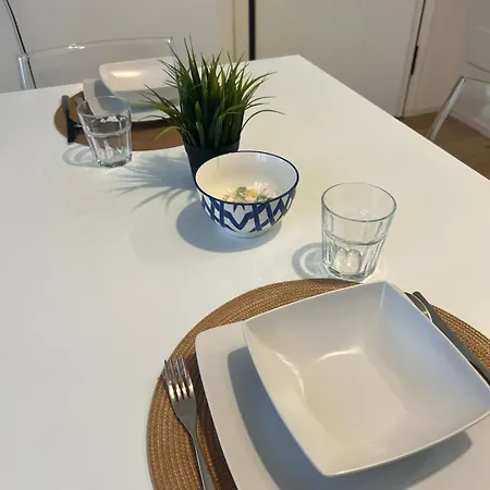 La Regina Delle Locazioni Accanto Bocconi Apartment Milan
