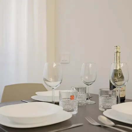 Apartment 3co4 - Duomo - Chic - - Milan