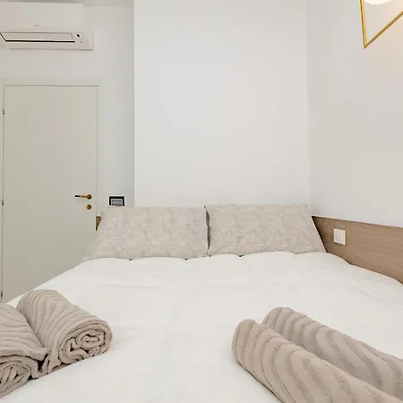 Apartman 2co4 - Duomo - Modern -