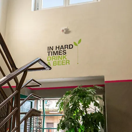 Bovisa Urban Garden Hostel *