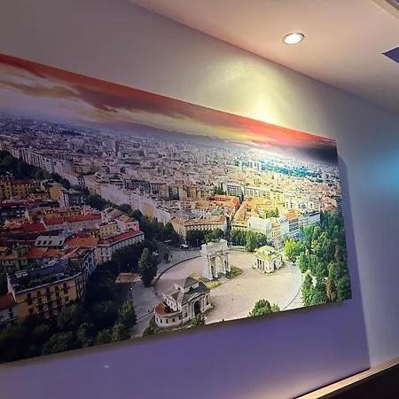 Stradivari Hotel