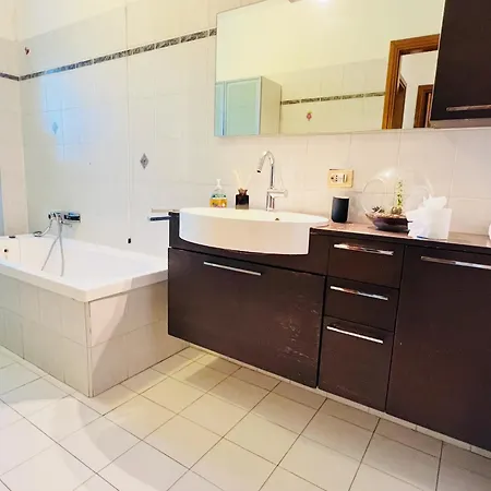 Apartment Big In Navigli District With 2 Balcony And Parking