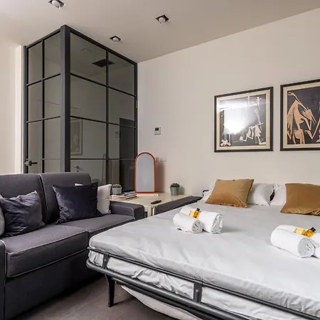 Apartment Brera Bedroom Milan