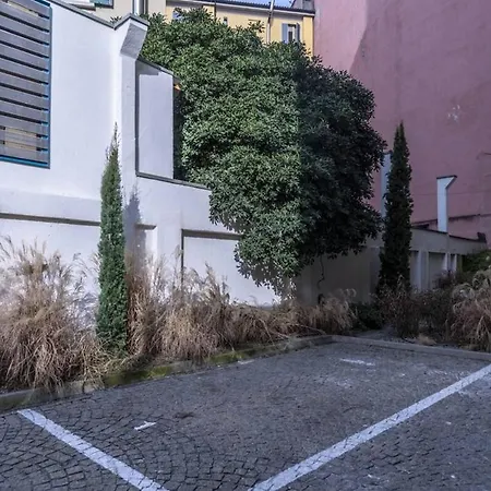 Apartment Duomo Bilocale - Private Gym- Metropolitana Milan