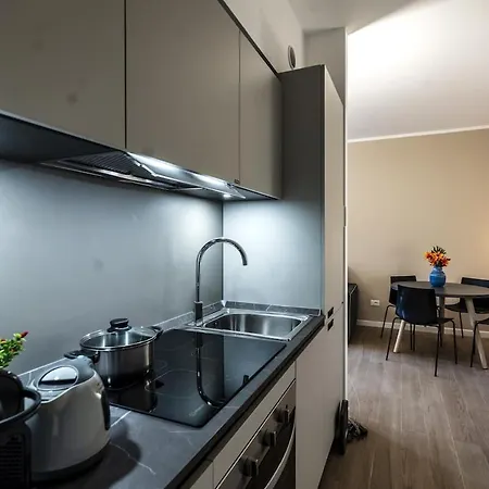 Apartment Duomo Bilocale - Private Gym- Metropolitana