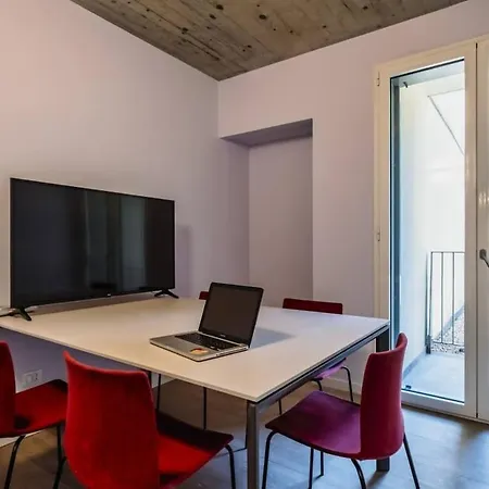 Apartment Duomo Space - Private Gym -metropolitana