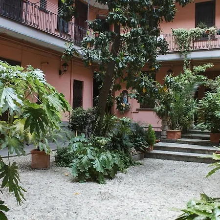 New Apt 10 Minutes Duomo *