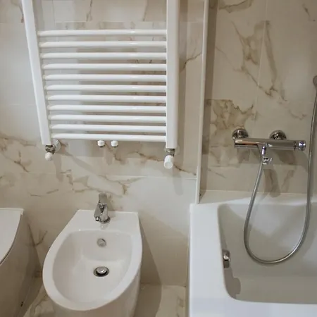 Appartement New Apt 10 Minutes Duomo *