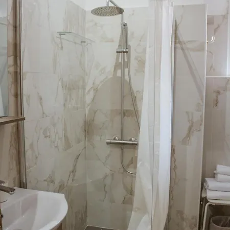 New Apt 10 Minutes Duomo Appartement *