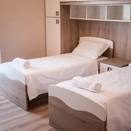 Shortmi Buenos Aires * מילאנו