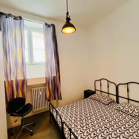 Apartment 3 In Navigli Center Close To The Metro With Parking Milan