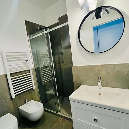 Apartment 3 In Navigli Center Close To The Metro With Parking *