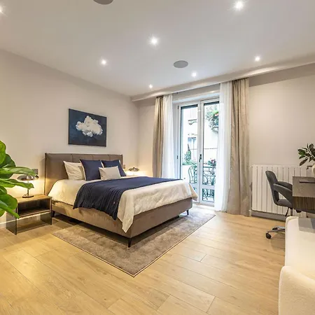 Luxury 2 Bedroom In Apartman Milánó