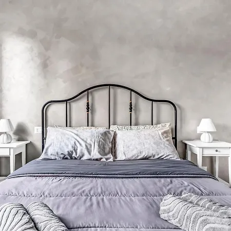 Ma22 - Duomo-loreto - Near The Duomo - *