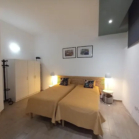 Laura's Milan