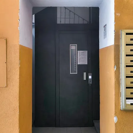 Apartment Just Urban - - Corso Genova Mailand