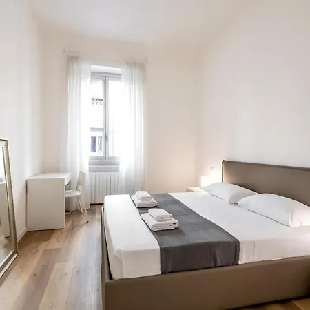 Prealpi1-design With Two Double Bedrooms * Milan