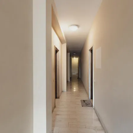 Gohost - Il Sorriso Di Fofo - Cozy Flat Near Navigli מילאנו