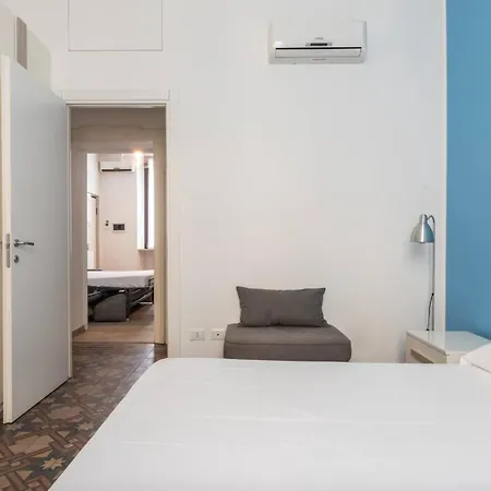 In Piazza A Isola Lejlighed *