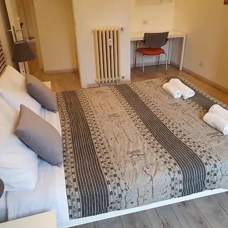 Spacious & Lovely - 4 Queen Bed Milán