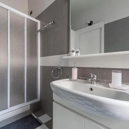 Turquoise - Risorgimento Apartment