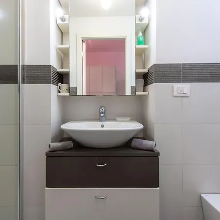 Navigli - B Appartement