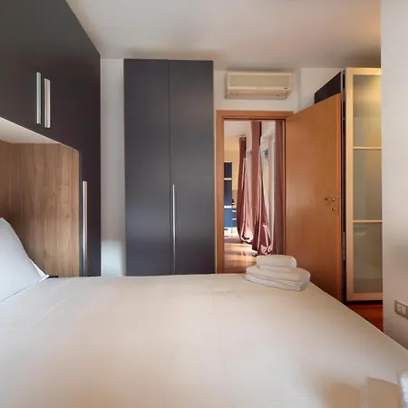 I Host - Trivulziana 3 밀라노