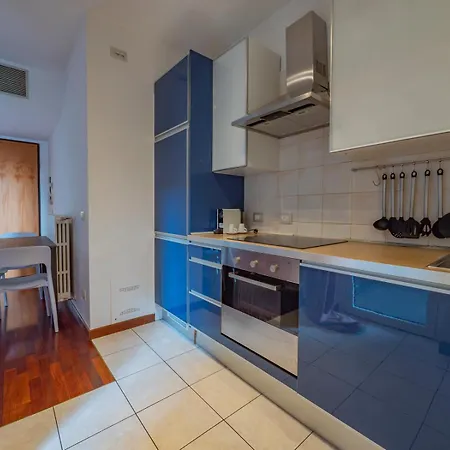 I Host - Trivulziana 3 밀라노