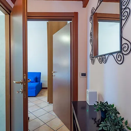 I Host - Muratori 54