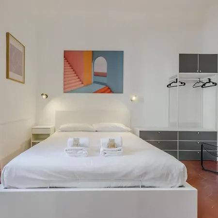 Easytopstay - New And Functional Near The Metro Lägenhet Milano
