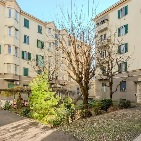 Easytopstay - New And Functional Near The Metro Milano