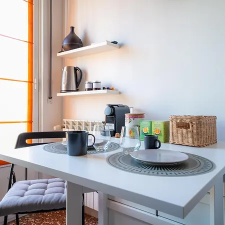 Accogliente In Lambrate , Lambrate Cozy House Milan