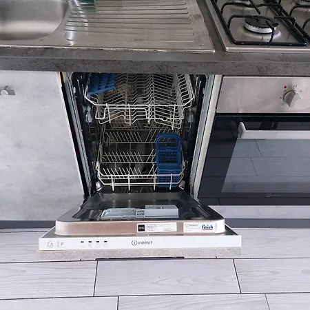 아파트 Tommy's House *